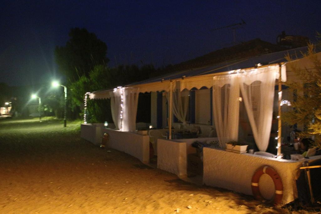 Limani Kapis Eleni B&B מראה חיצוני תמונה